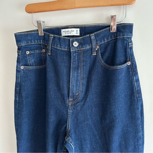 Abercrombie & Fitch The Slim Straight Ultra High Rise Jeans sz 29 - Picture 7 of 9